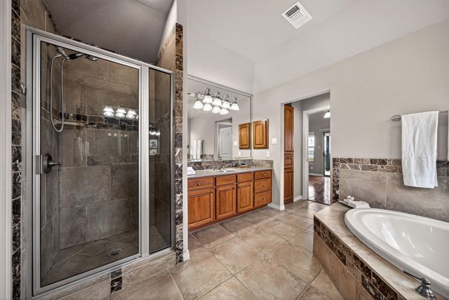 1130 Canyon Springs DR, Canyon Lake, TX 78133