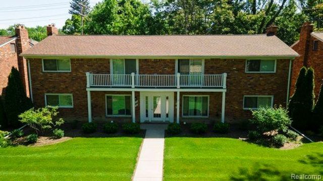 516 NEFF Lane Lane, Grosse Pointe, MI 48230