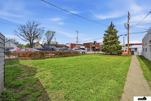 6128 Ballard Avenue, Lincoln, NE 68507