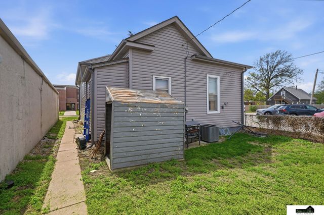 6128 Ballard Avenue, Lincoln, NE 68507