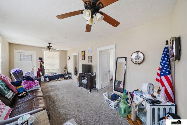 6128 Ballard Avenue, Lincoln, NE 68507
