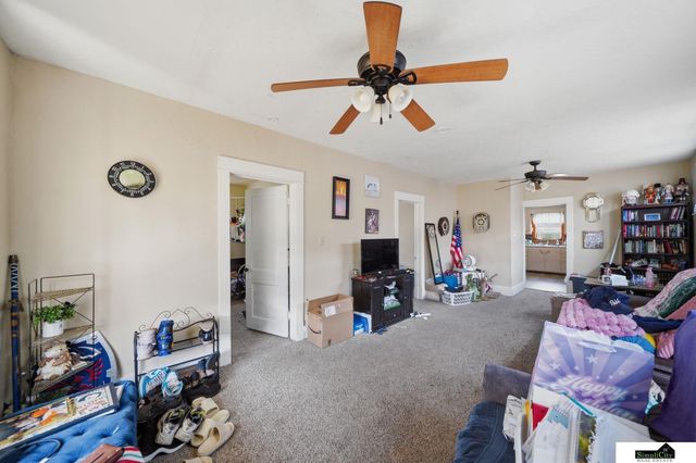 6128 Ballard Avenue, Lincoln, NE 68507