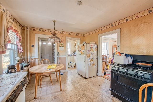 3 Crescent Rd, Needham, MA 02494