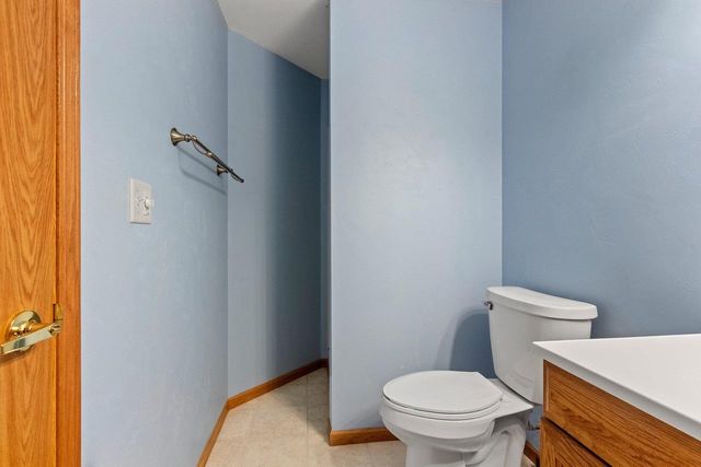 399 WATERVIEW ROAD, De Pere, WI 54115