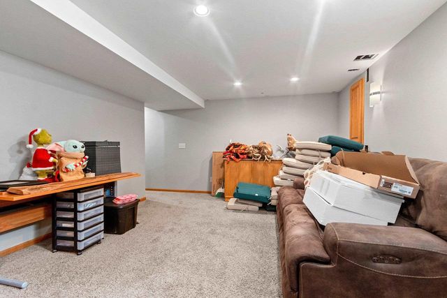 399 WATERVIEW ROAD, De Pere, WI 54115