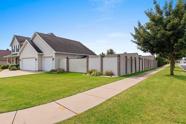 399 WATERVIEW ROAD, De Pere, WI 54115