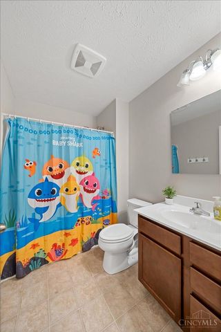 5664 Alpine Heights Drive, Morrow, OH 45152