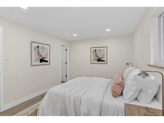 10523 W 62nd Pl, Arvada, CO 80004