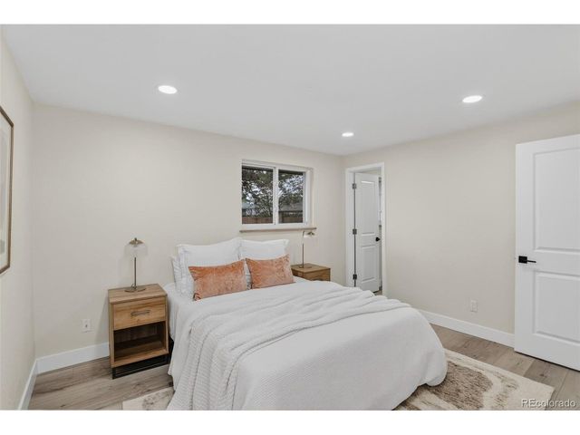 10523 W 62nd Pl, Arvada, CO 80004