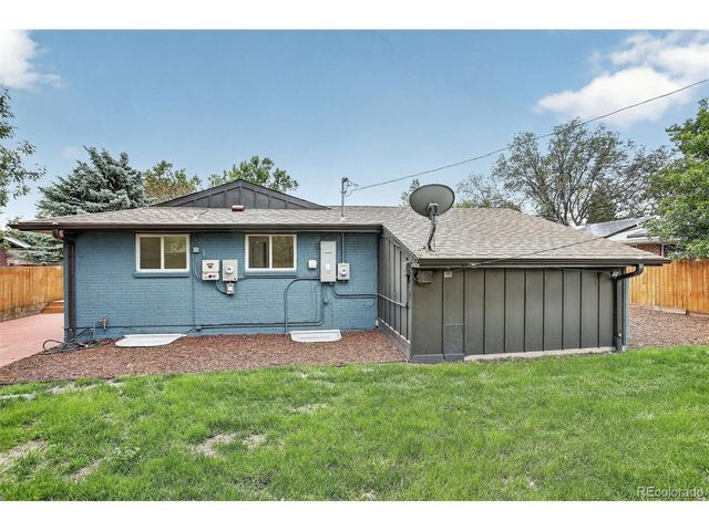 10523 W 62nd Pl, Arvada, CO 80004
