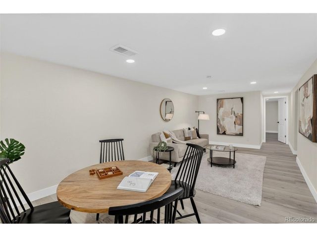 10523 W 62nd Pl, Arvada, CO 80004