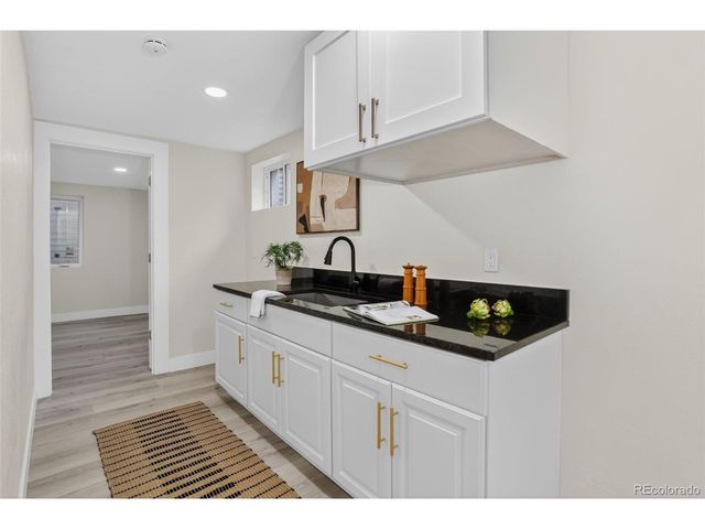 10523 W 62nd Pl, Arvada, CO 80004