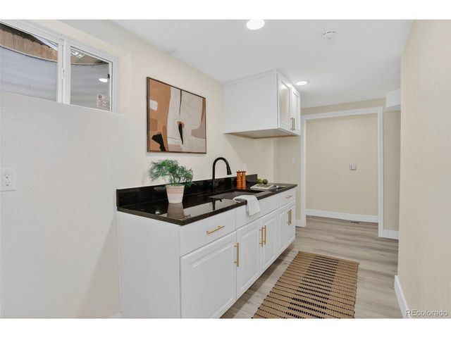 10523 W 62nd Pl, Arvada, CO 80004