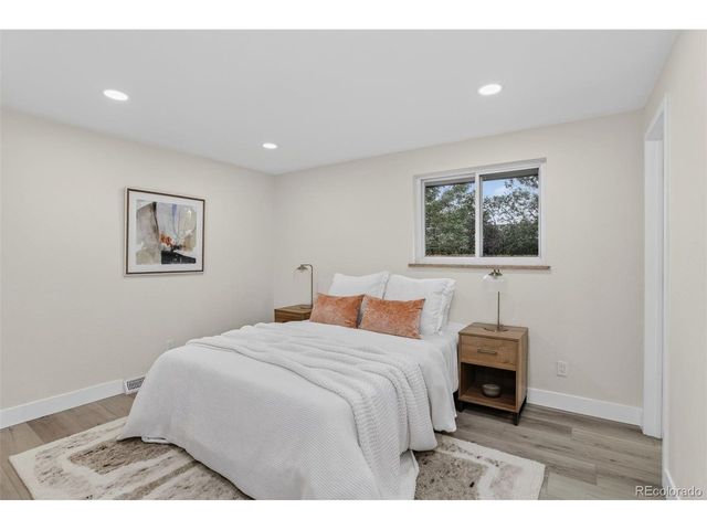 10523 W 62nd Pl, Arvada, CO 80004