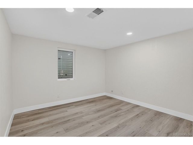 10523 W 62nd Pl, Arvada, CO 80004