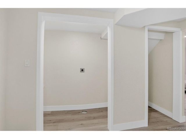 10523 W 62nd Pl, Arvada, CO 80004