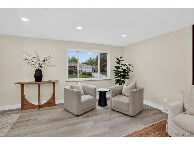 10523 W 62nd Pl, Arvada, CO 80004