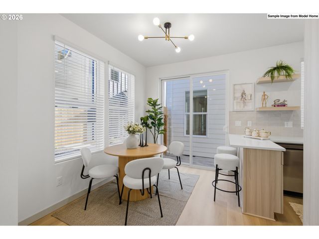 7063 Se 60th Ave, Portland, OR 97206