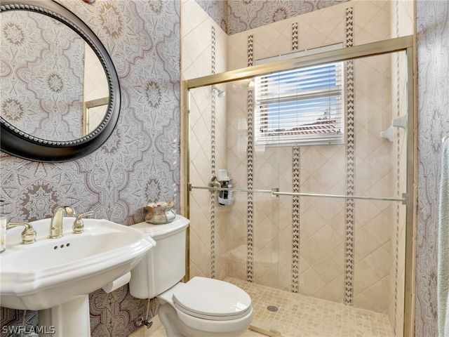 9241 Springview LOOP, Estero, FL 33928