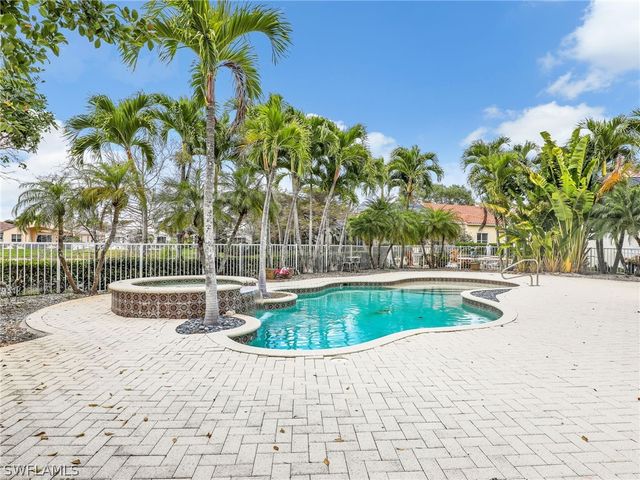 9241 Springview LOOP, Estero, FL 33928