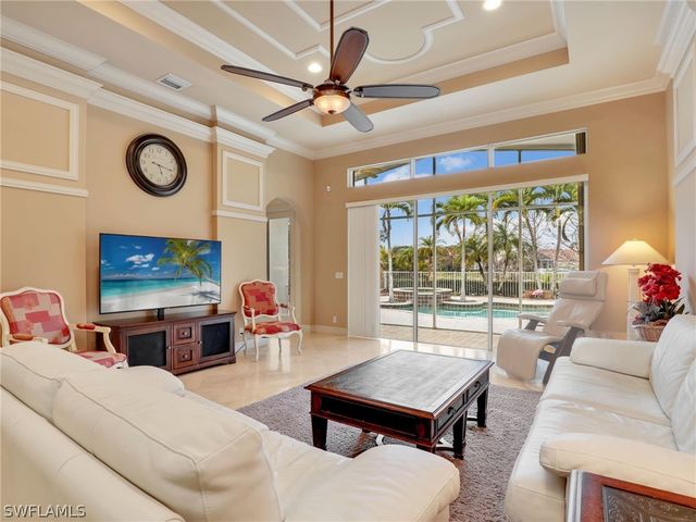 9241 Springview LOOP, Estero, FL 33928