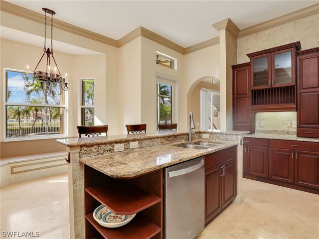 9241 Springview LOOP, Estero, FL 33928