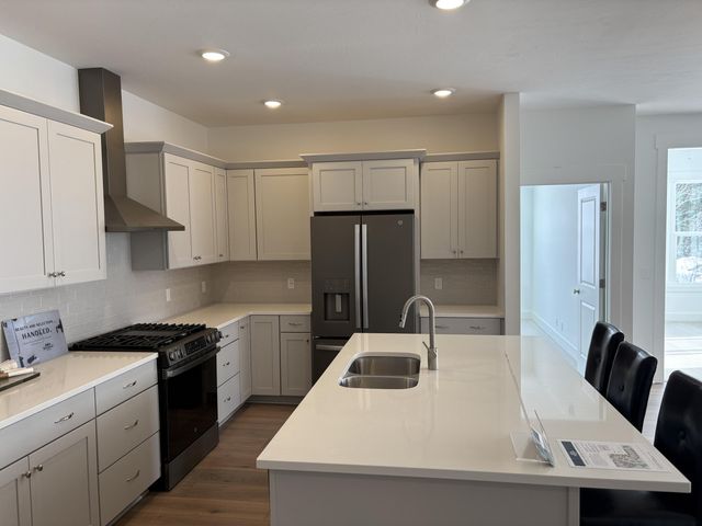 2567 Ravines Trail Drive SW, Byron Center, MI 49315