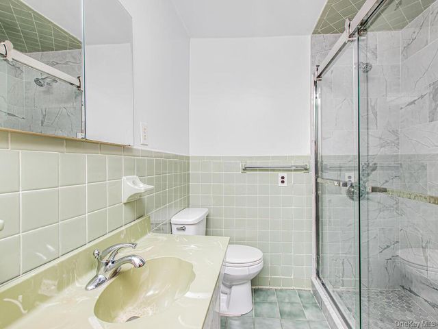 14 Prospect Terrace, Yonkers, NY 10705