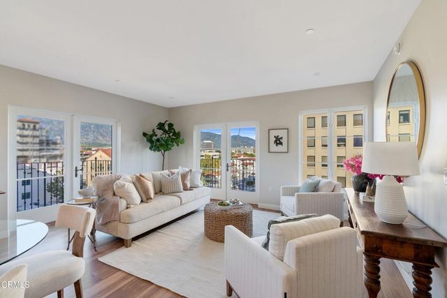 88 N Oakland Avenue 308, Pasadena, CA 91101