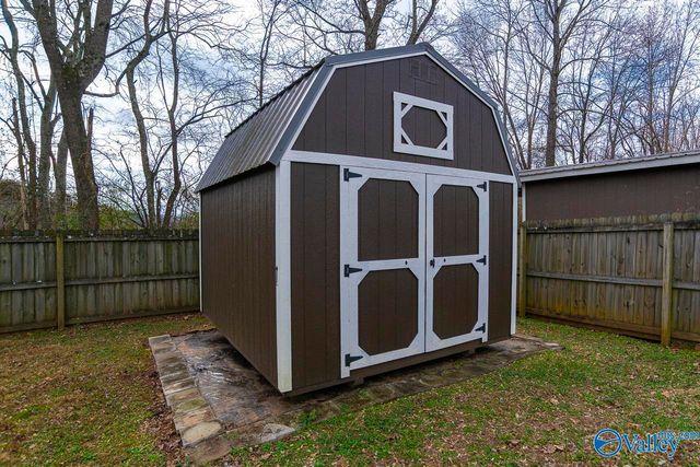 108 Shallowhill Road, Huntsville, AL 35811