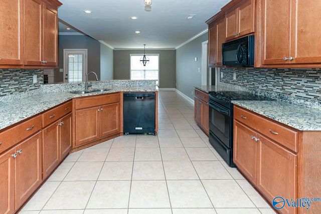 108 Shallowhill Road, Huntsville, AL 35811