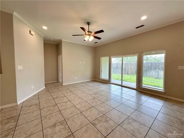 5524 Xenops Avenue, Mcallen, TX 78501
