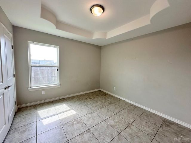 5524 Xenops Avenue, Mcallen, TX 78501