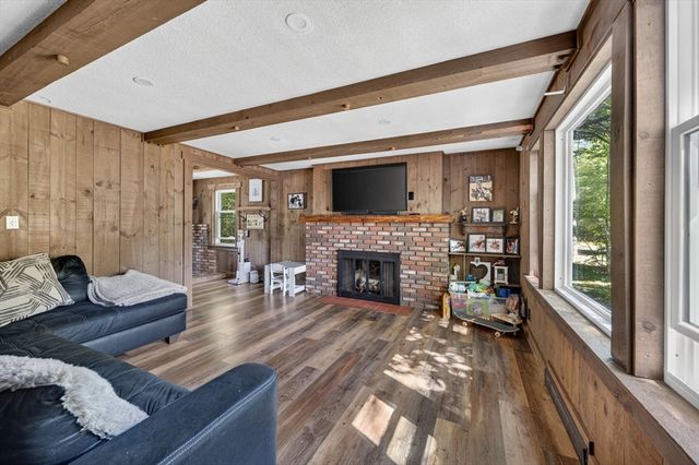 156 Bedford Street, Middleboro, MA 02346