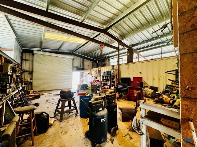 607 Quail Meadow Road, Seadrift, TX 77983