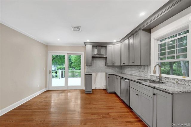 9 Hillside Close, White Plains, NY 10603