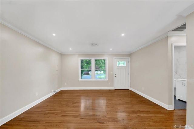 9 Hillside Close, White Plains, NY 10603