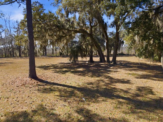 602 Chapman Loop, Pawleys Island, SC 29585