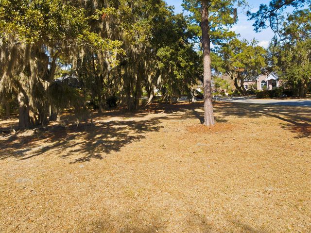 602 Chapman Loop, Pawleys Island, SC 29585