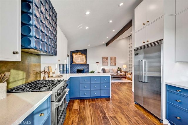 19422 Holiday Lane, North Tustin, CA 92705