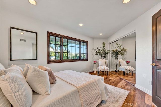 19422 Holiday Lane, North Tustin, CA 92705