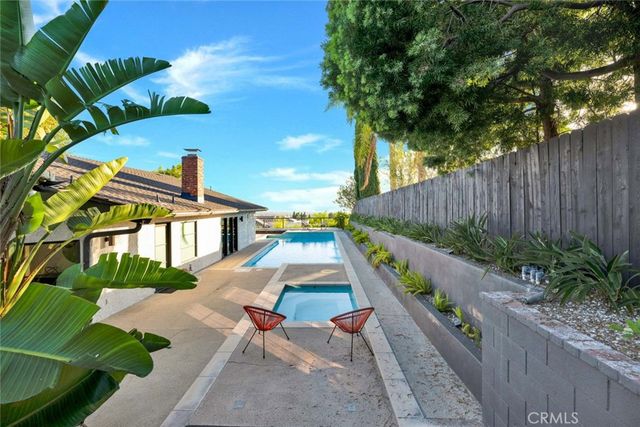 19422 Holiday Lane, North Tustin, CA 92705
