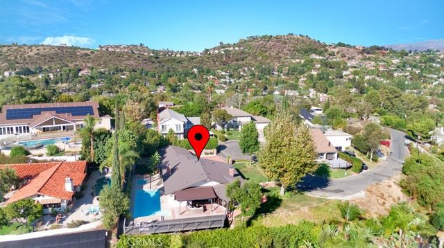 19422 Holiday Lane, North Tustin, CA 92705