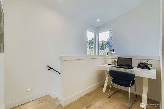 8810 41st Avenue SW, Seattle, WA 98136