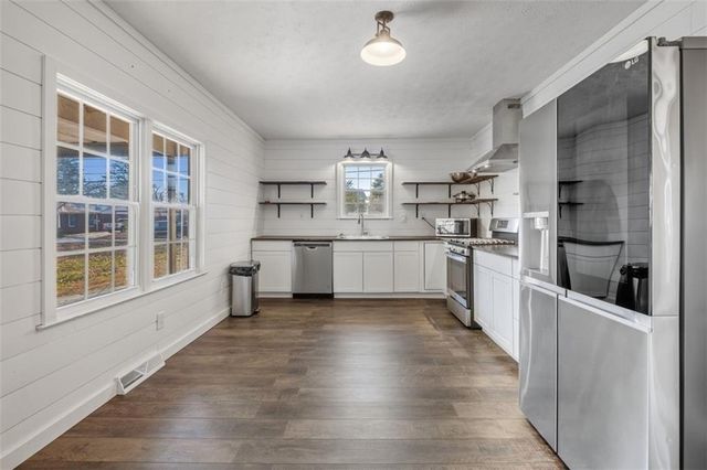 494 Lake Creek Road, Cedartown, GA 30125