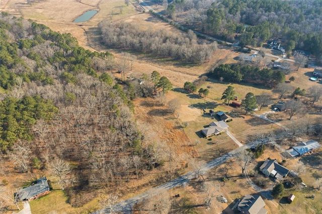 494 Lake Creek Road, Cedartown, GA 30125