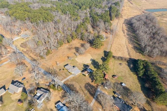 494 Lake Creek Road, Cedartown, GA 30125