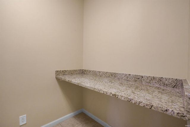 110 S Rickover Circle, Lafayette, IN 47909