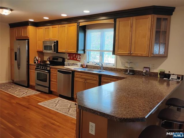 277 3rd Street, Hackensack, NJ 07601