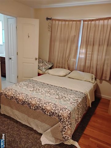 277 3rd Street, Hackensack, NJ 07601